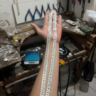 Corrente de 15mm 85cm Prata 925